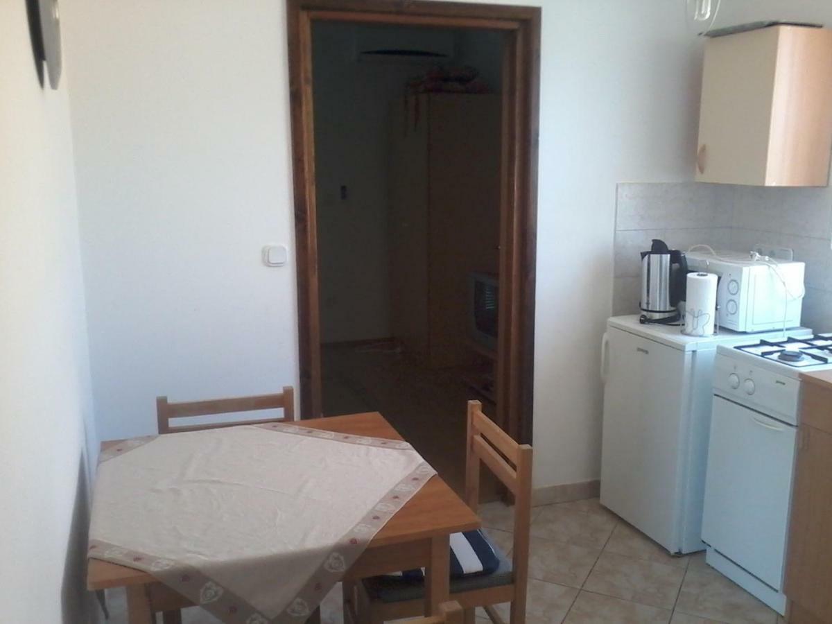 Mali Maj, Punta 37, Brkljacic Apartment *