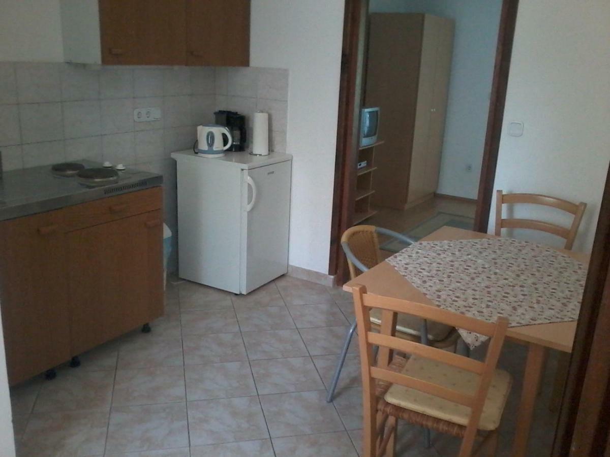 Mali Maj, Punta 37, Brkljacic * Porec