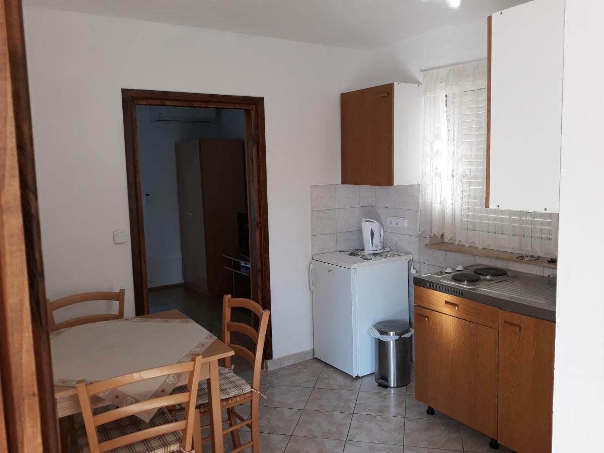 Mali Maj, Punta 37, Brkljacic