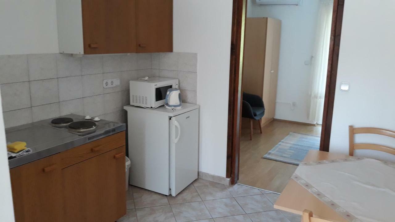 Mali Maj, Punta 37, Brkljacic * Porec