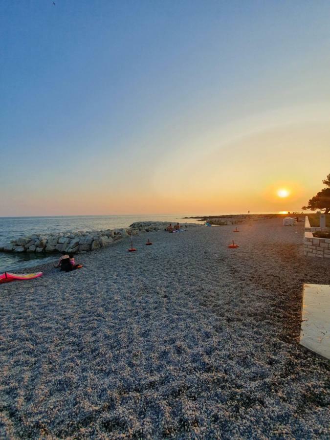 Mali Maj, Punta 37, Brkljacic Porec